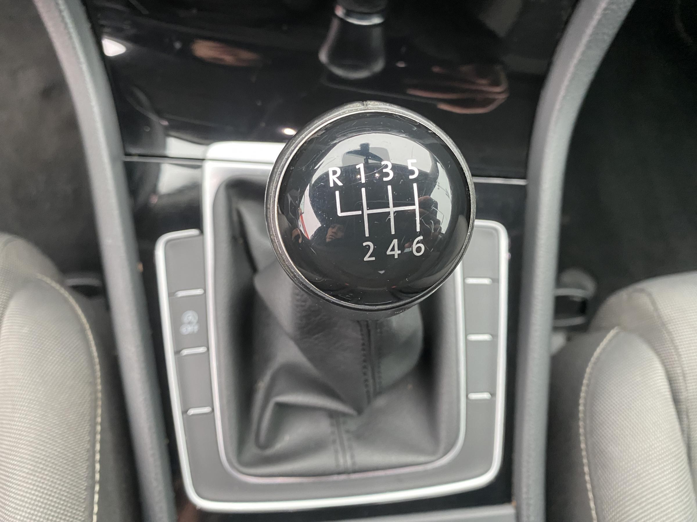 Volkswagen Golf, 2017 - pohled č. 17