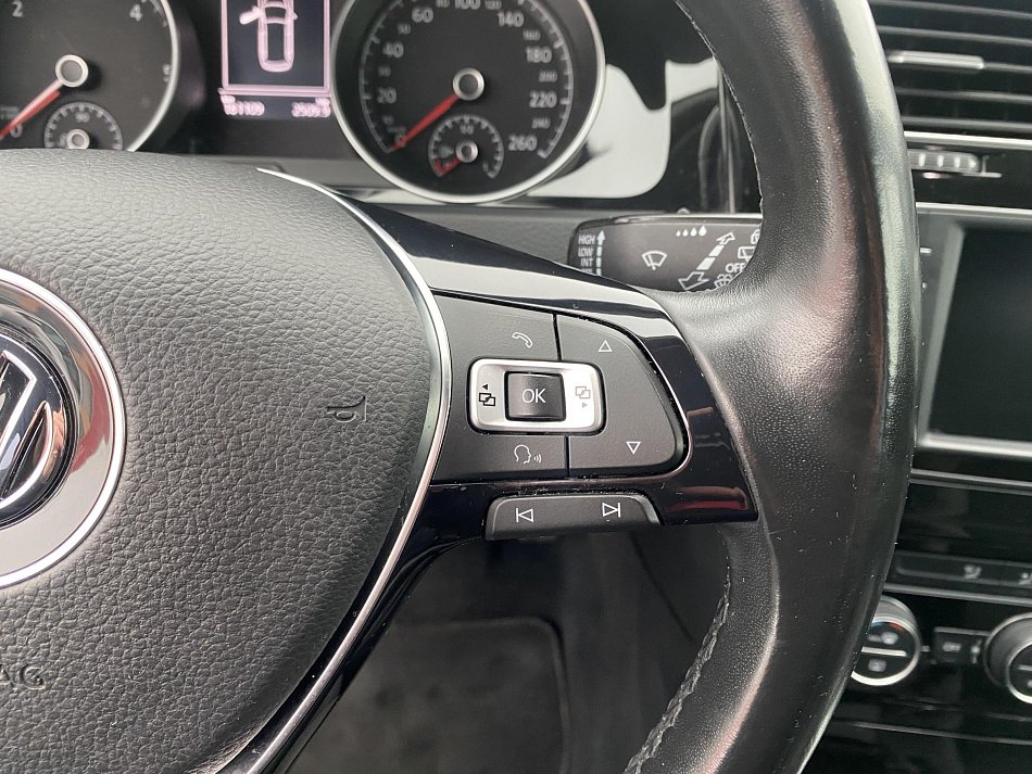 Volkswagen Golf 2.0 TDI 