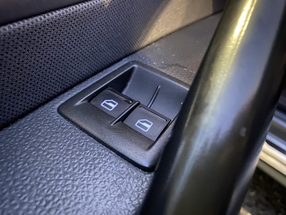 Volkswagen Scirocco 2.0TSi 