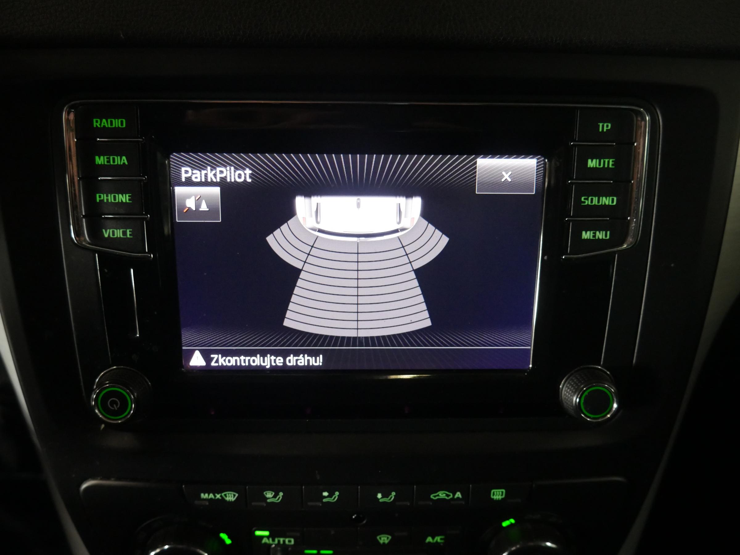 Škoda Yeti, 2014 - pohled č. 14