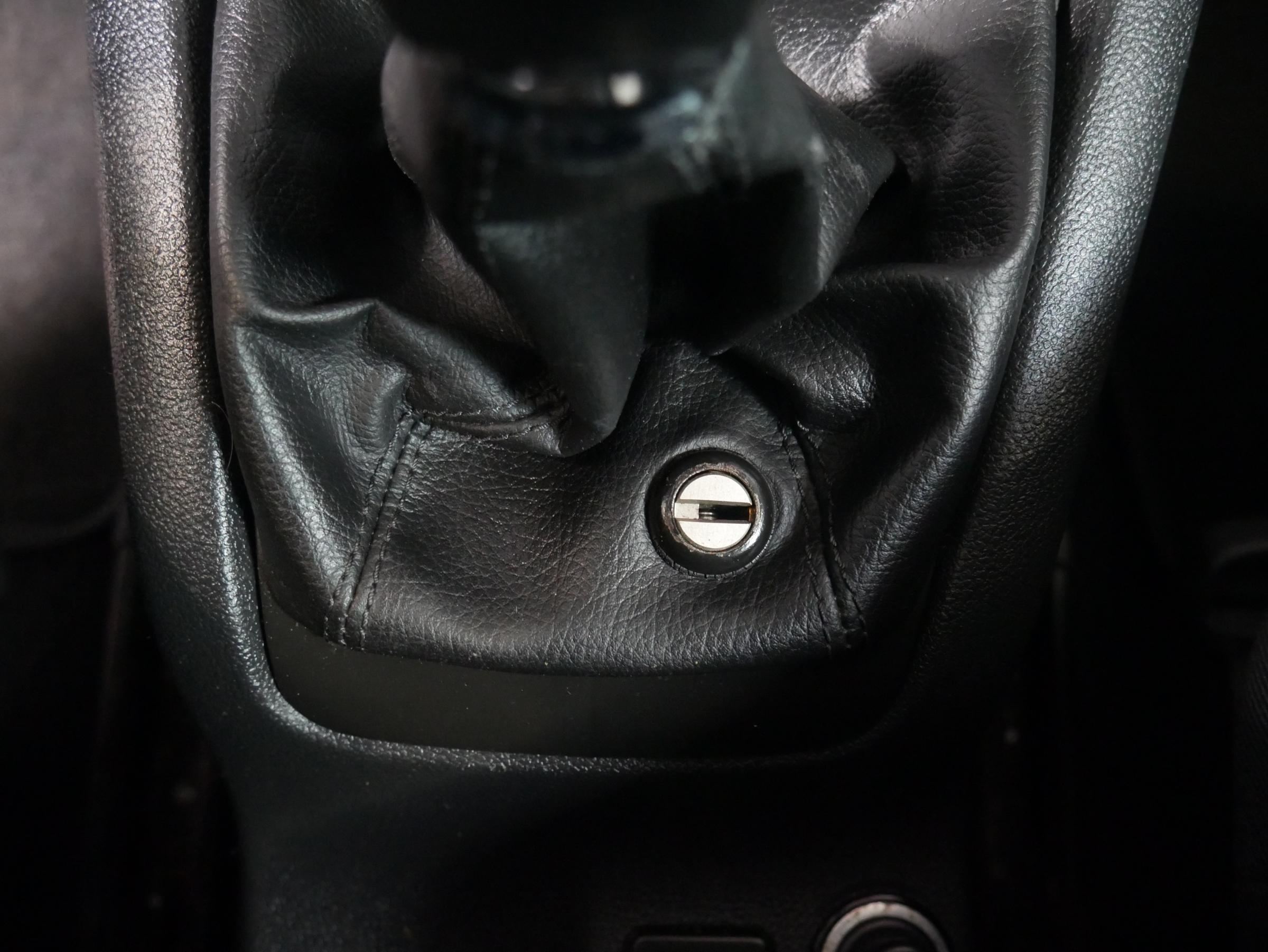 Škoda Yeti, 2014 - pohled č. 16