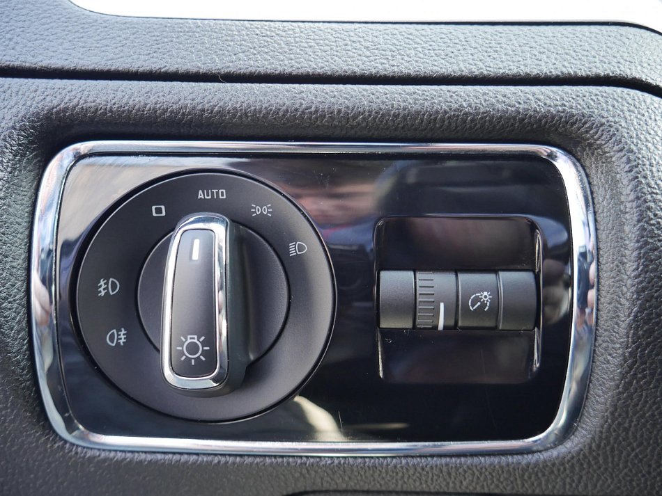 Škoda Superb II 2.0TDi Outdoor