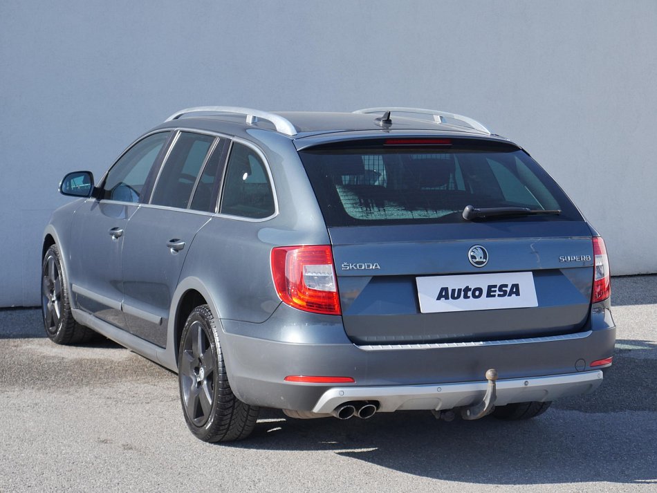 Škoda Superb II 2.0TDi Outdoor
