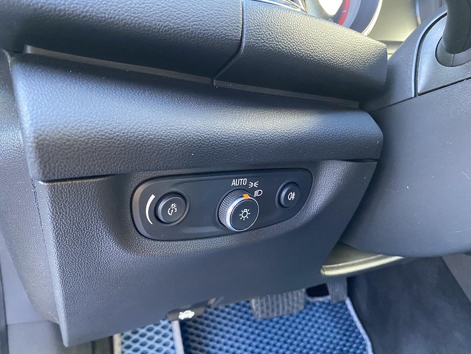 Opel Insignia 2.0 CDTi 