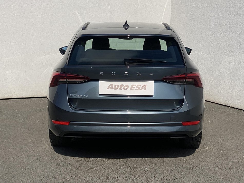 Škoda Octavia IV 1.5 TSi Ambition