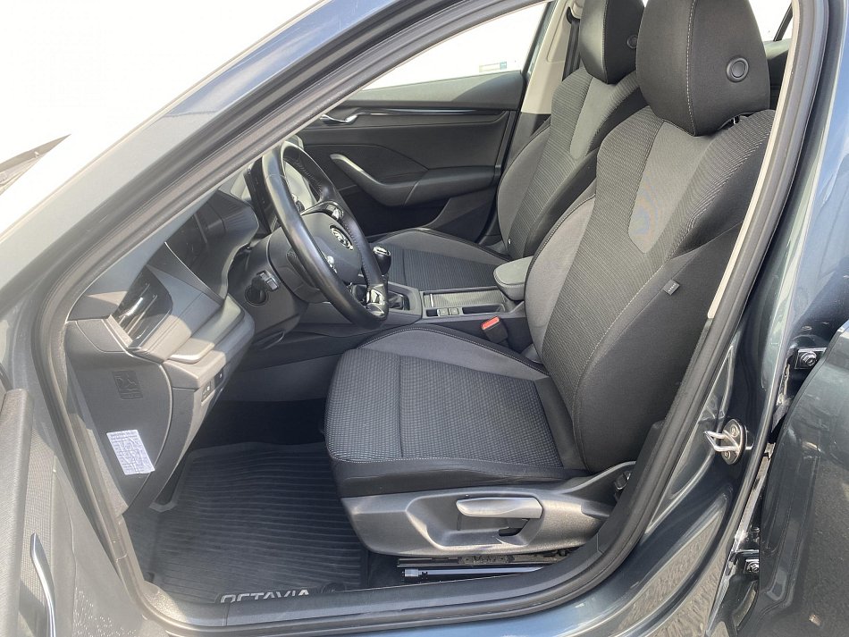 Škoda Octavia IV 1.5 TSi Ambition