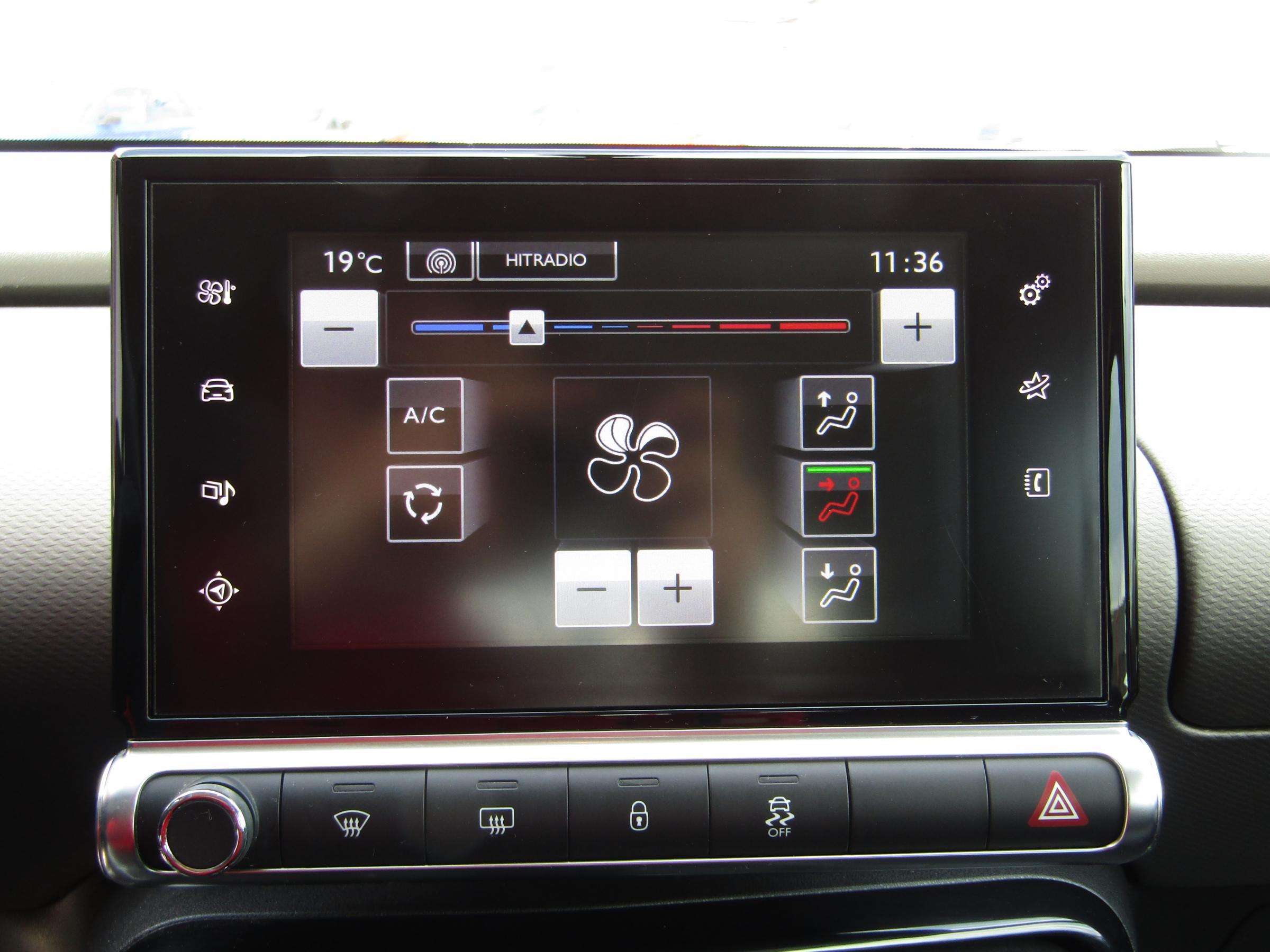 Citroën C4 Cactus, 2015 - pohled č. 14