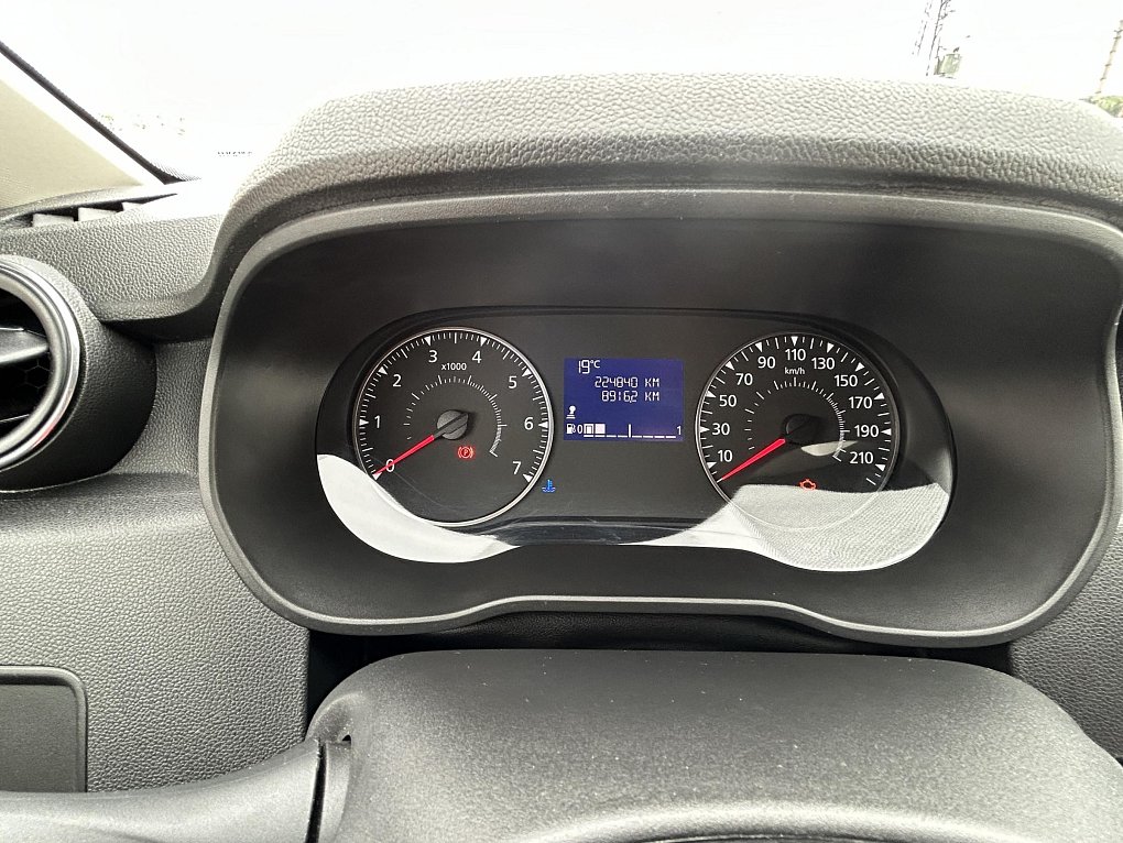 Dacia Duster 1.6i 
