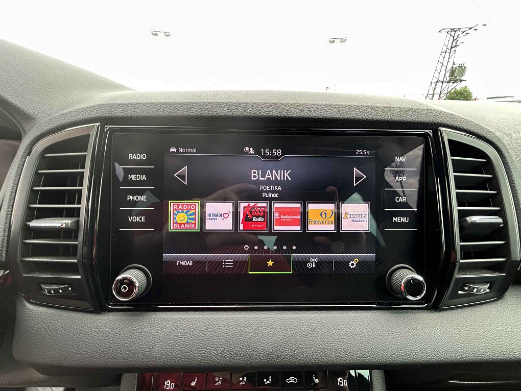 Škoda Karoq 1.5 TSI SportLine