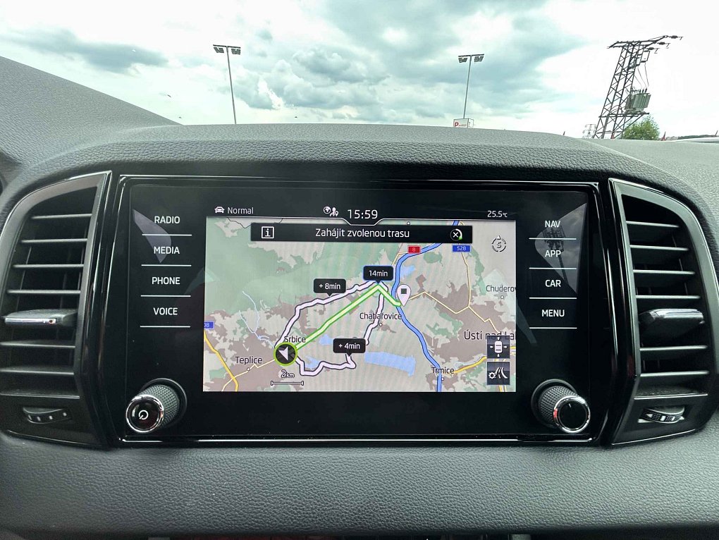 Škoda Karoq 1.5 TSI SportLine