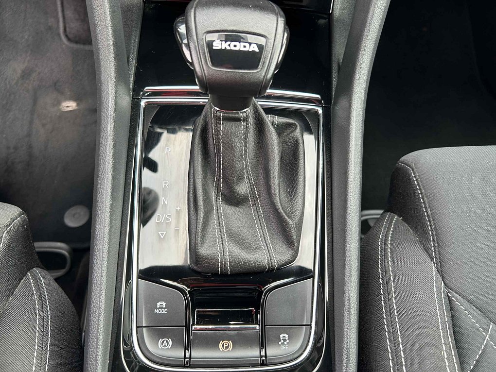 Škoda Karoq 1.5 TSI SportLine