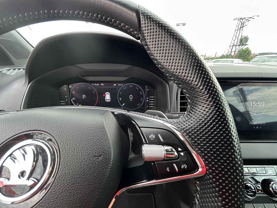 Škoda Karoq 1.5 TSI SportLine