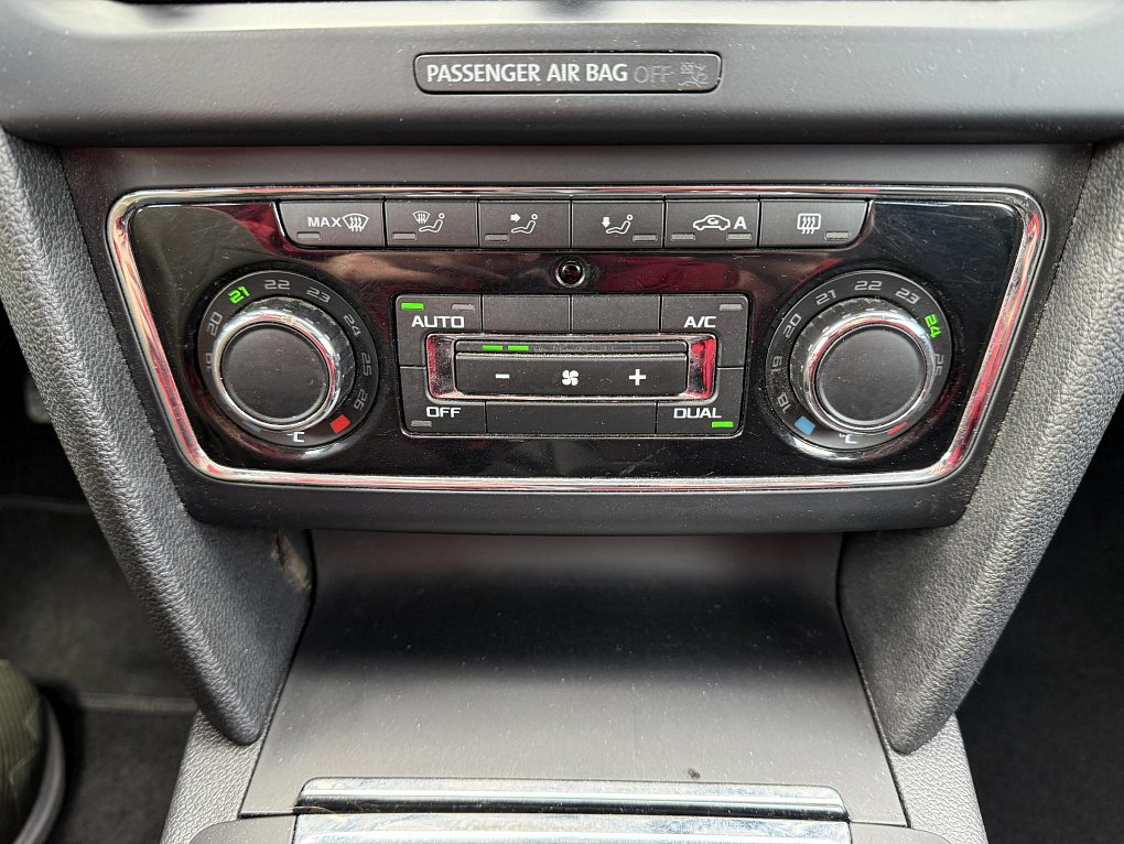 Škoda Superb II 1.6 TDi Ambition