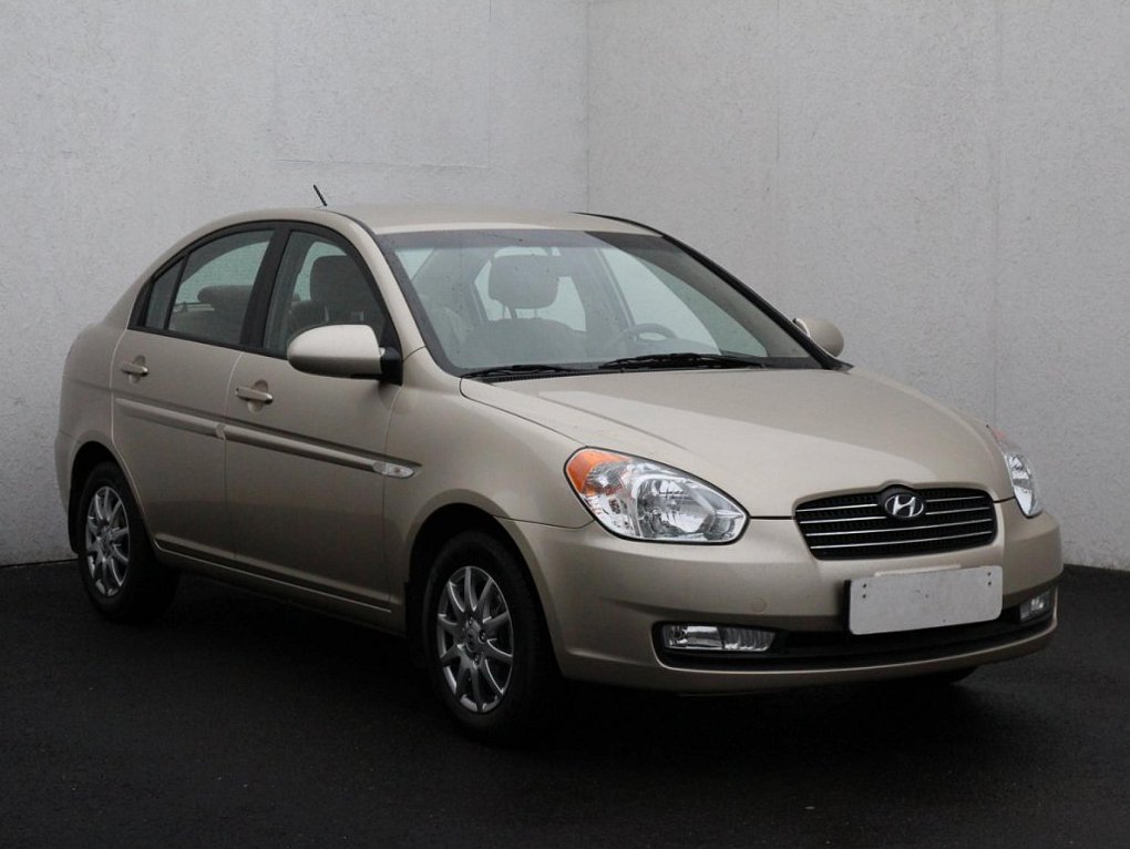 Hyundai Accent 1.4 i 