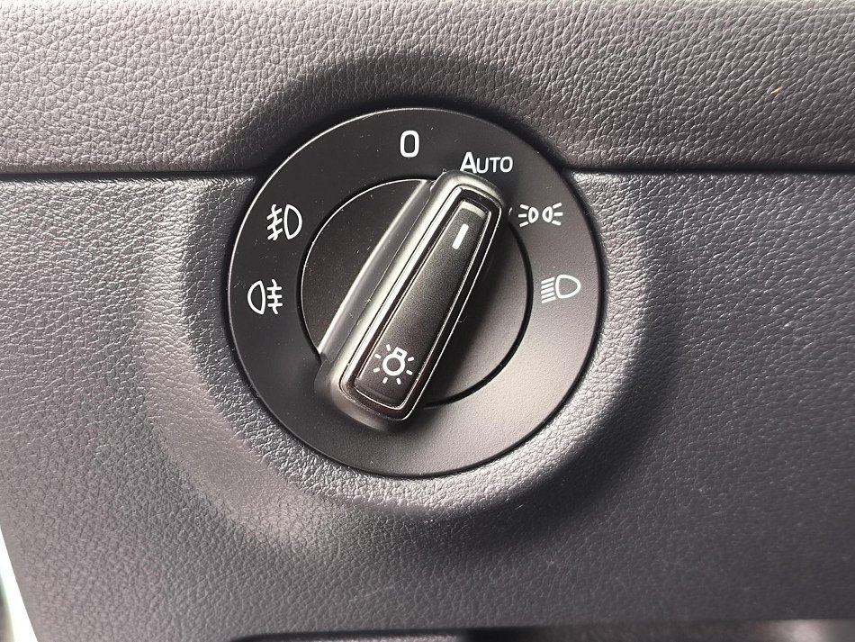 Škoda Octavia III 2.0 TDi Style