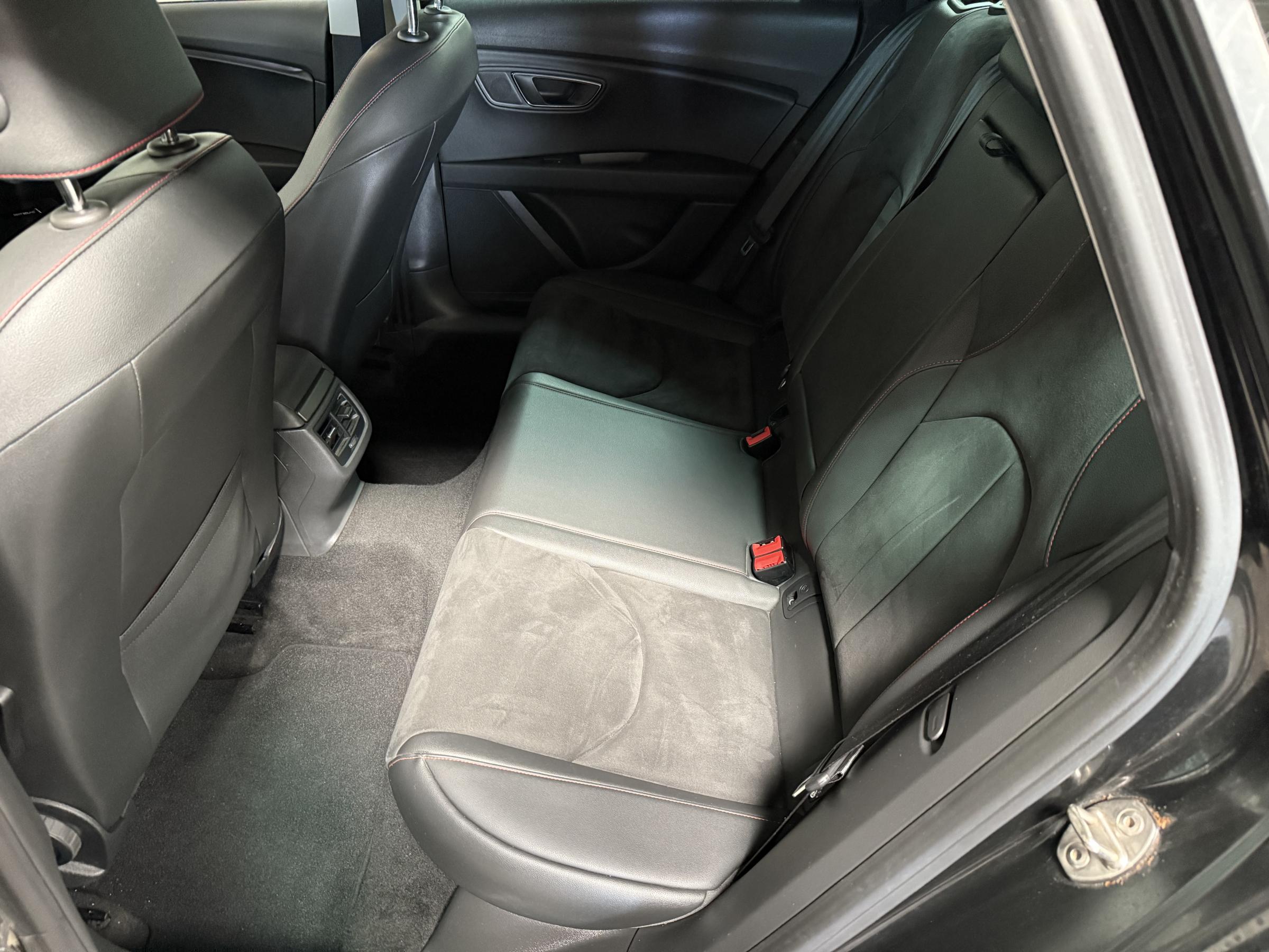 Seat Leon, 2015 - pohled č. 11