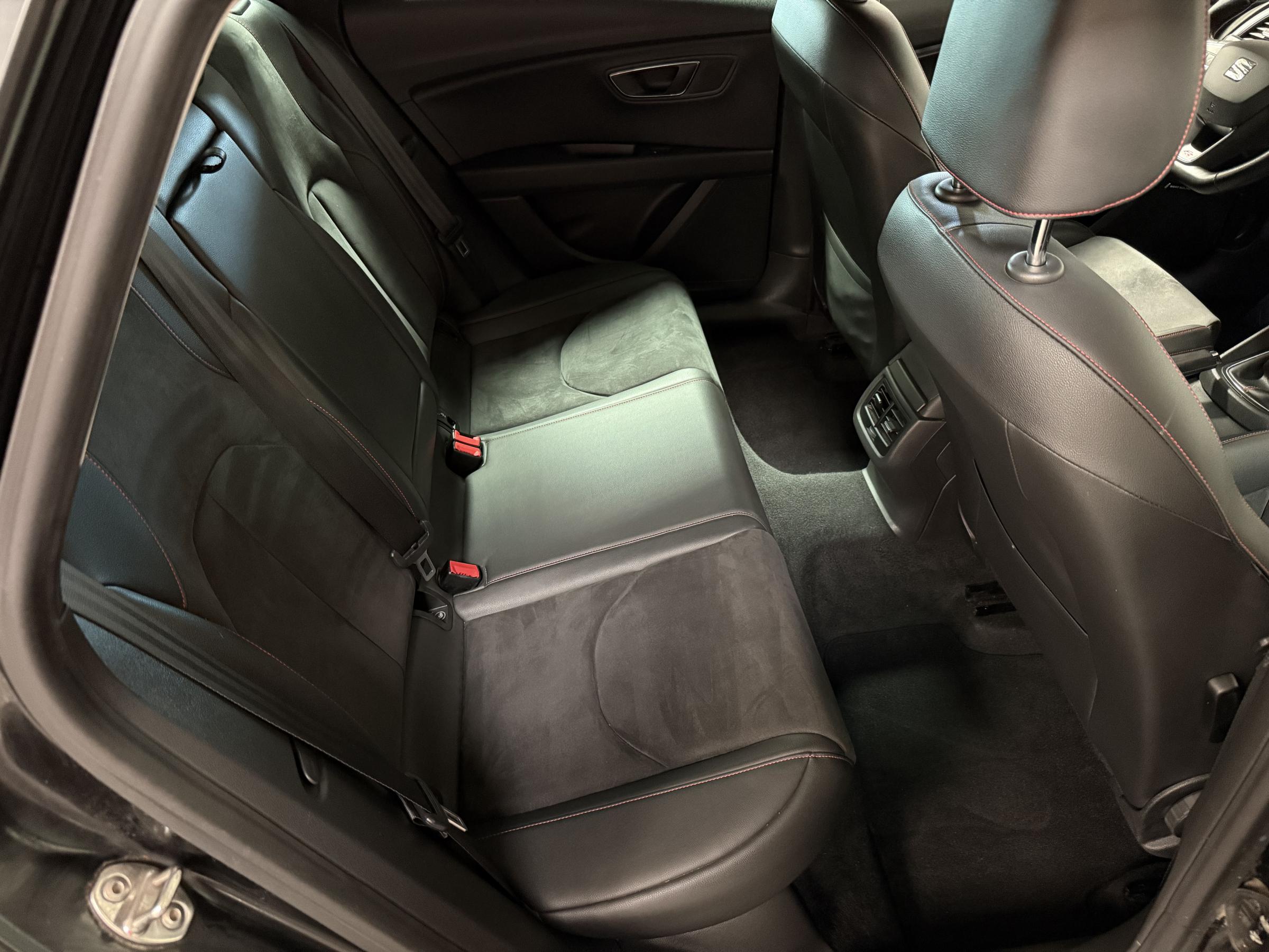 Seat Leon, 2015 - pohled č. 13