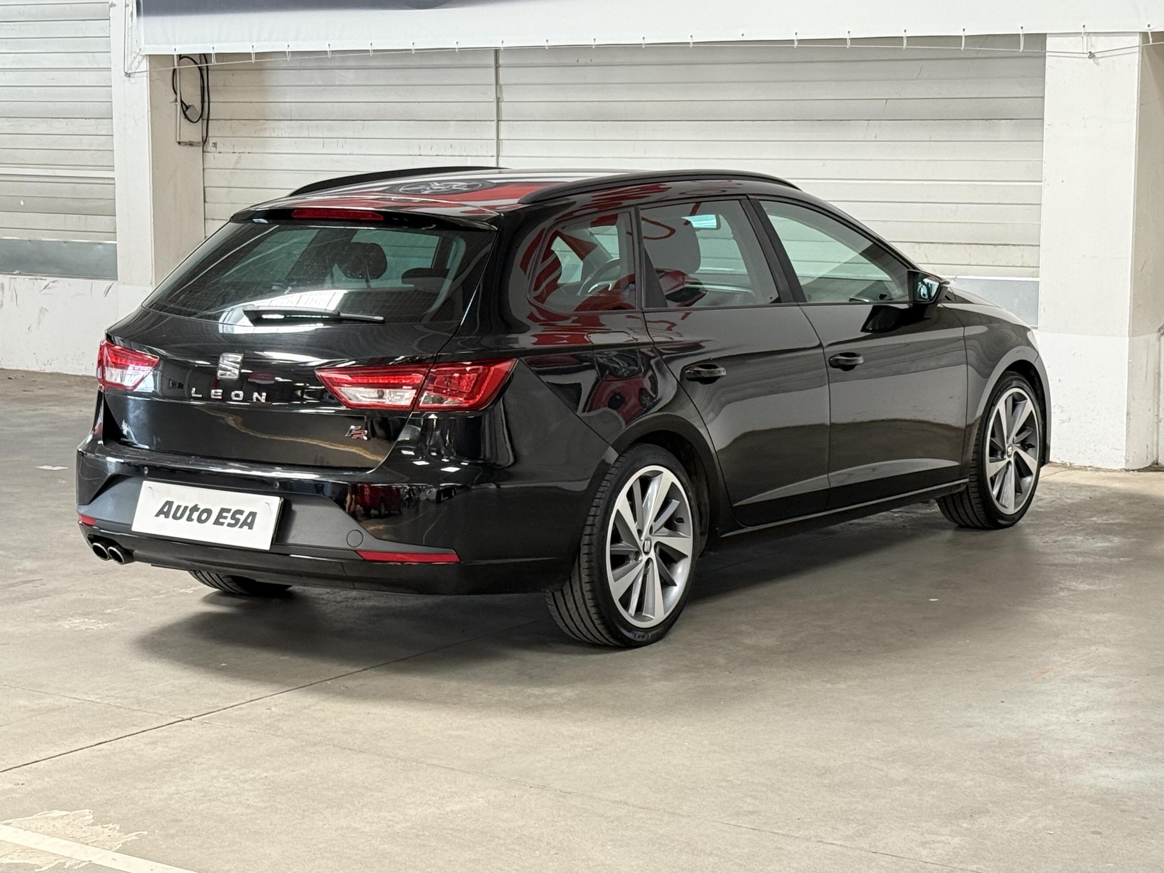 Seat Leon, 2015 - pohled č. 4