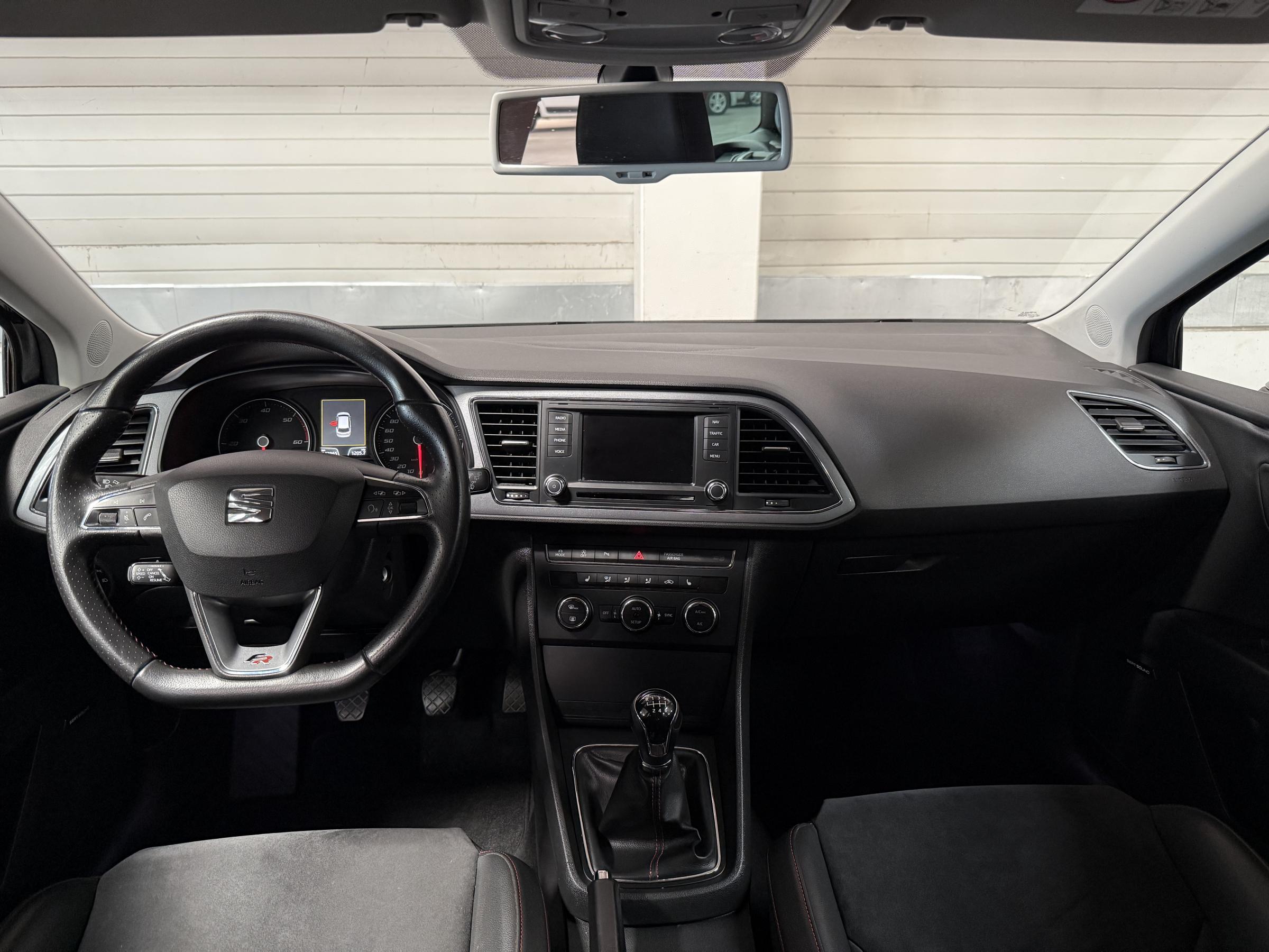 Seat Leon, 2015 - pohled č. 8