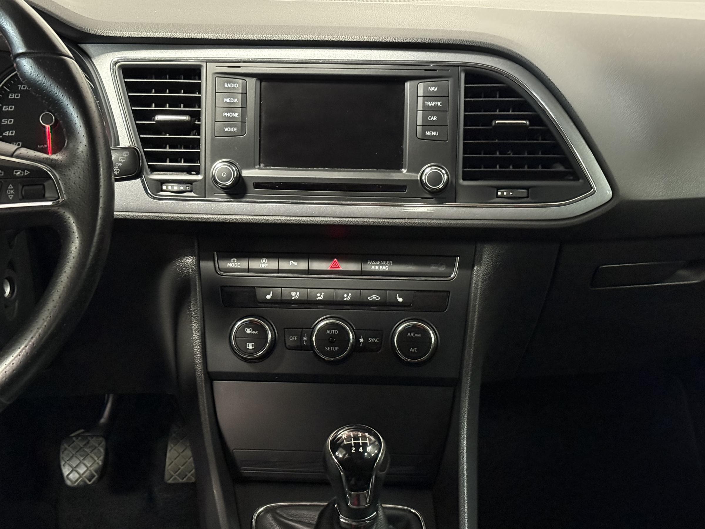 Seat Leon, 2015 - pohled č. 9