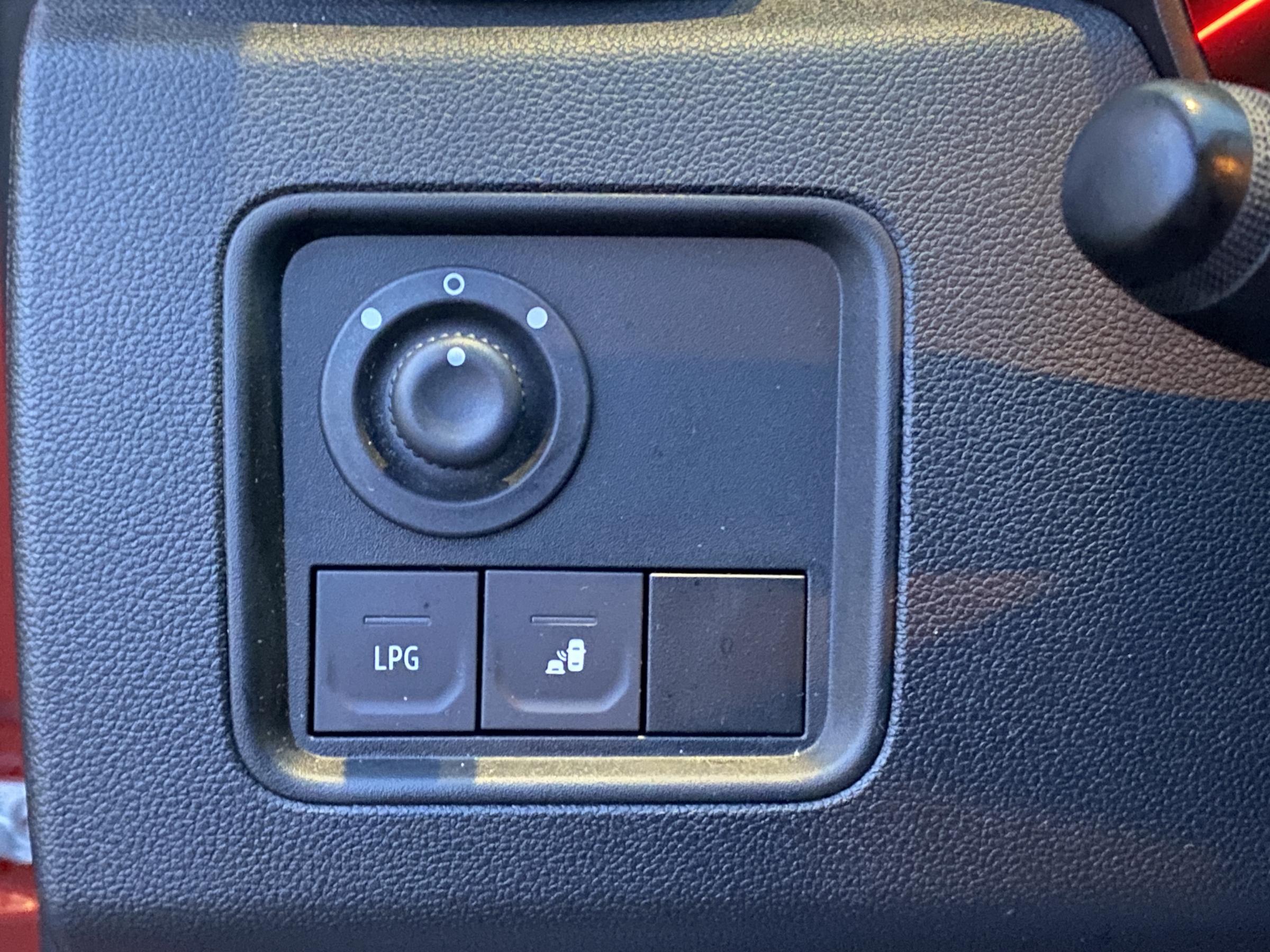 Dacia Duster, 2022 - pohled č. 14