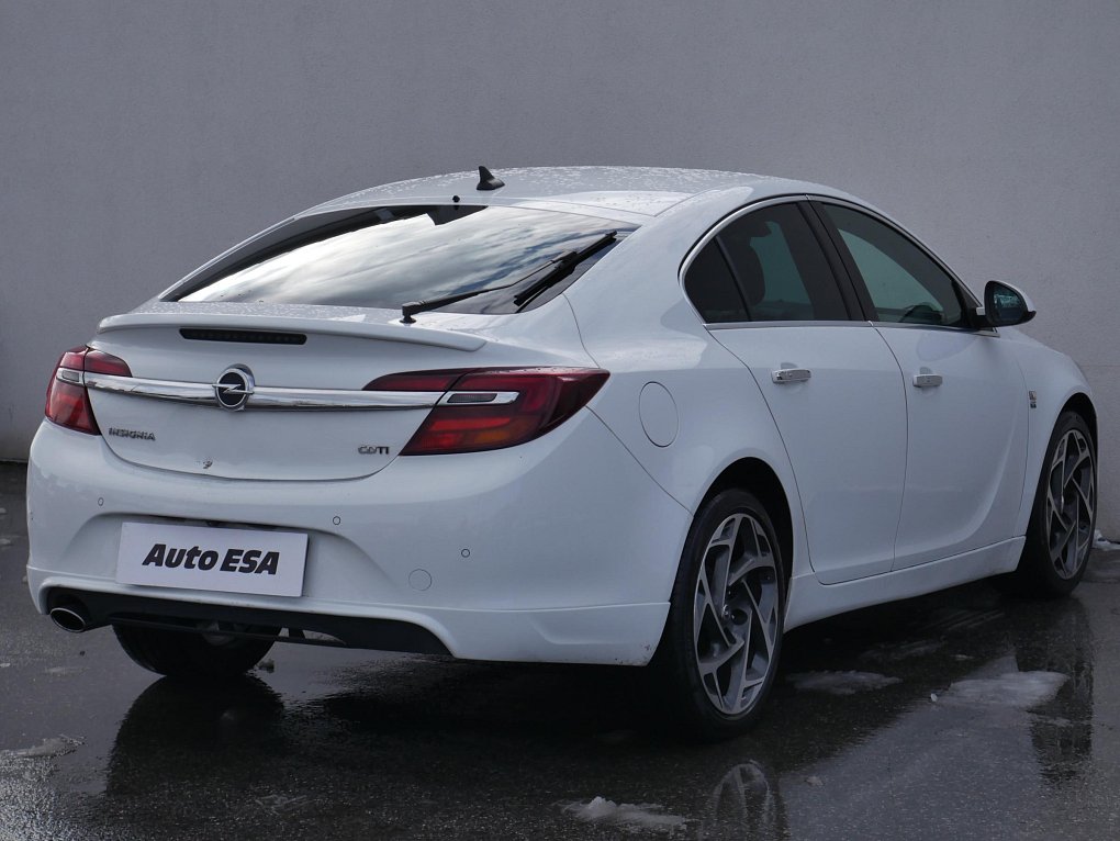 Opel Insignia 2.0TDCI 