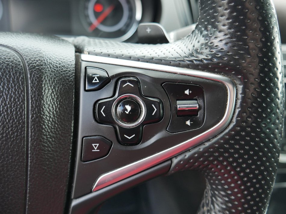 Opel Insignia 2.0TDCI 