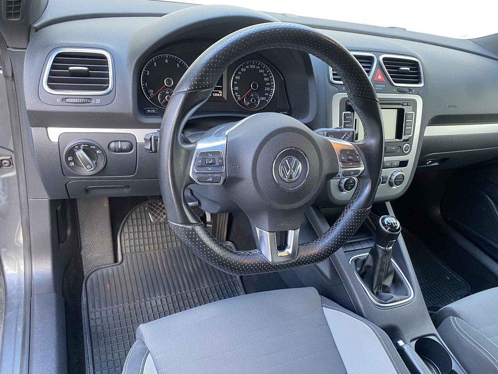 Volkswagen Scirocco 2.0TSi Life