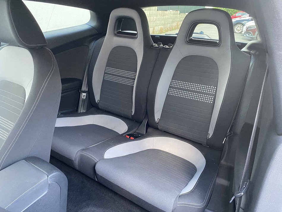 Volkswagen Scirocco 2.0TSi Life