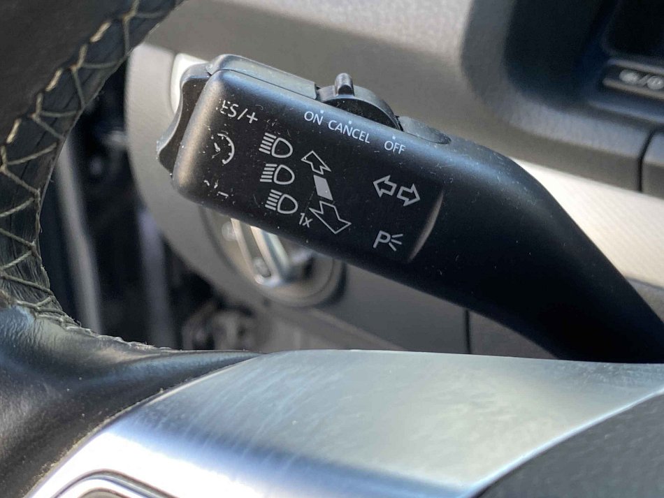 Volkswagen Scirocco 2.0TSi Life