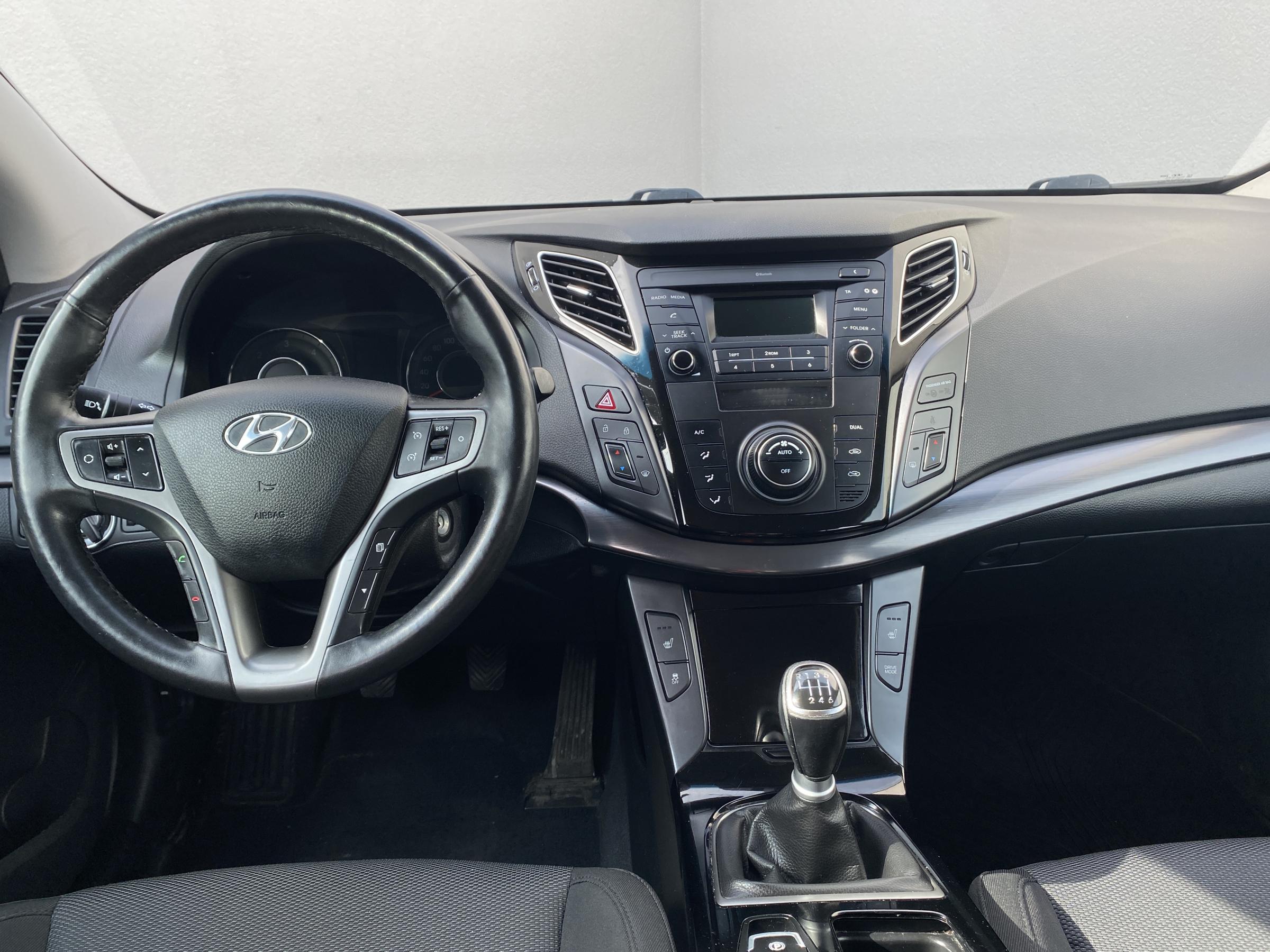Hyundai i40, 2017 - pohled č. 9