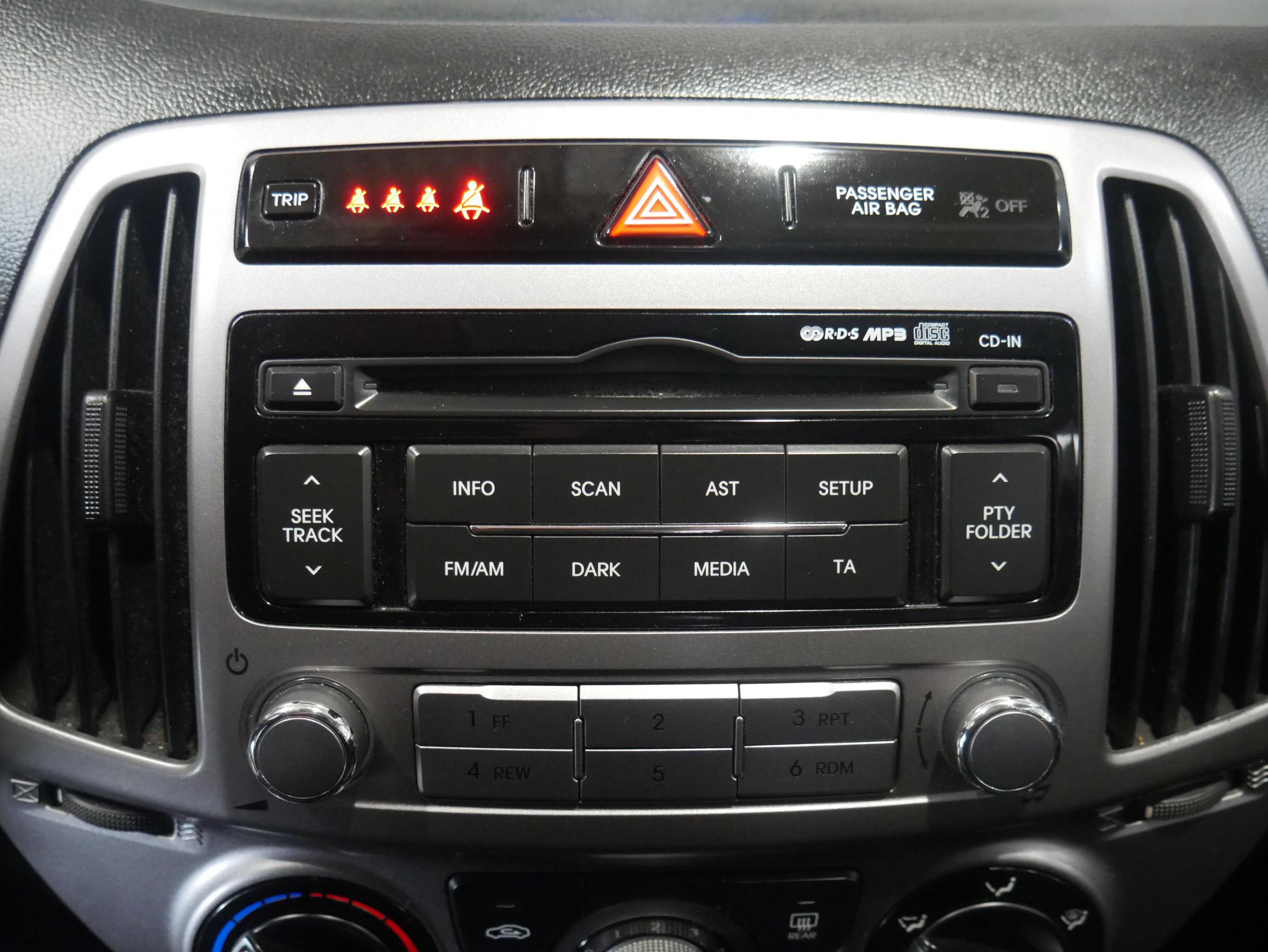 Hyundai i20, 2014 - pohled č. 12