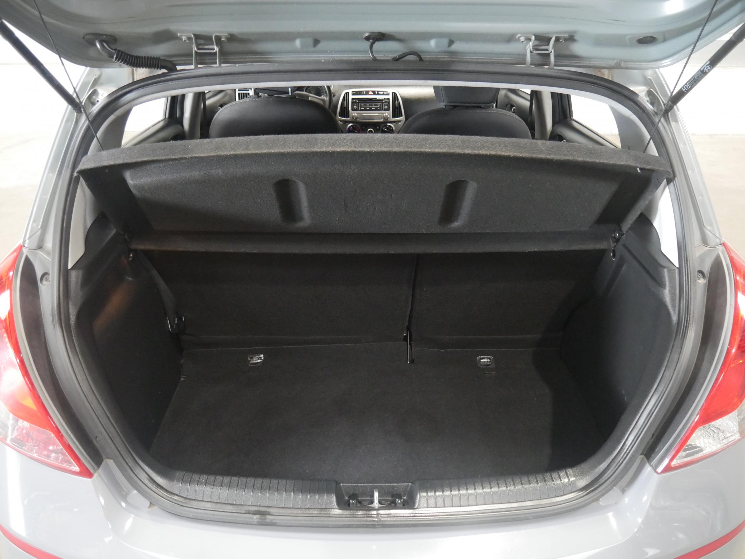 Hyundai i20, 2014 - pohled č. 7