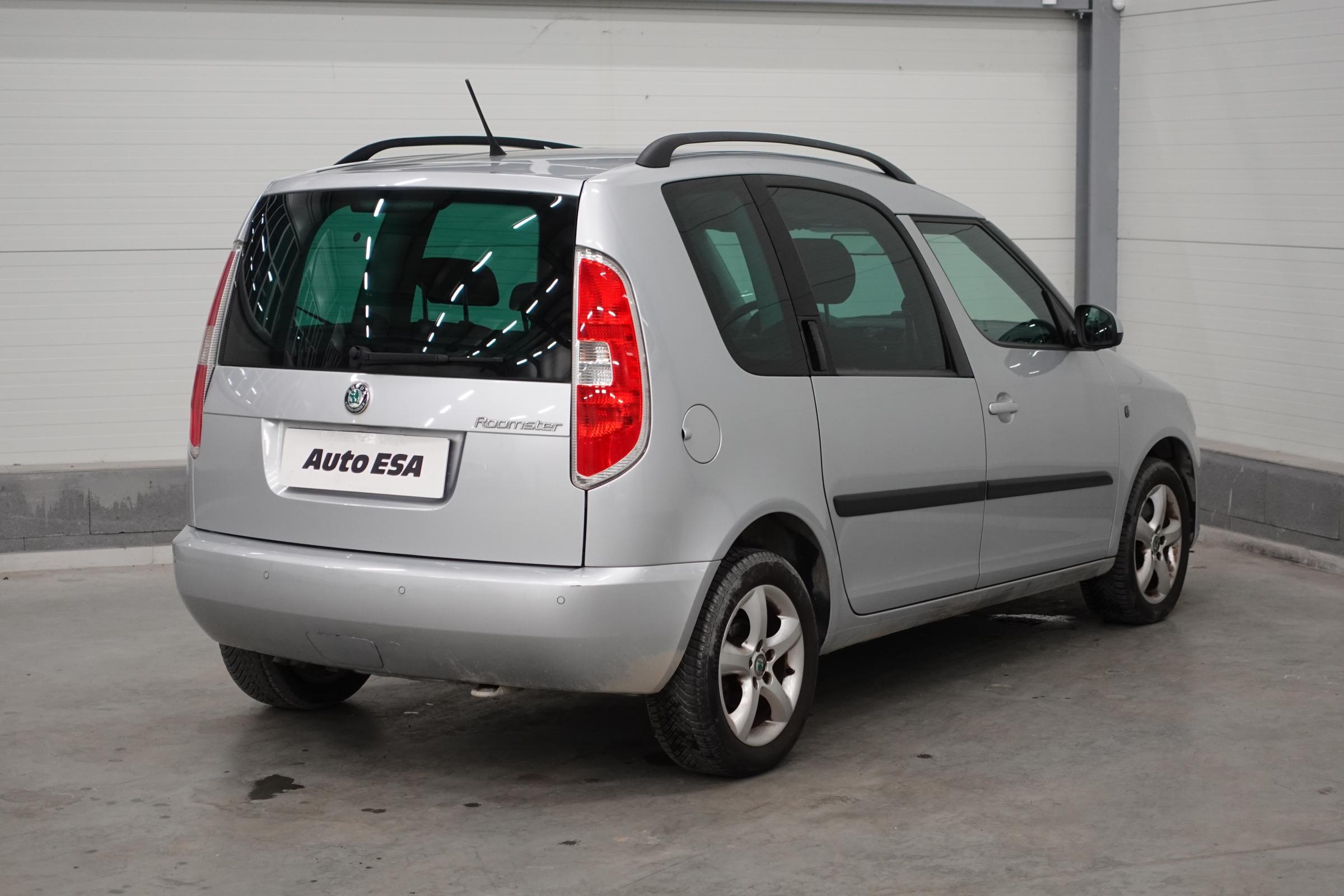 Škoda Roomster, 2012 - pohled č. 4