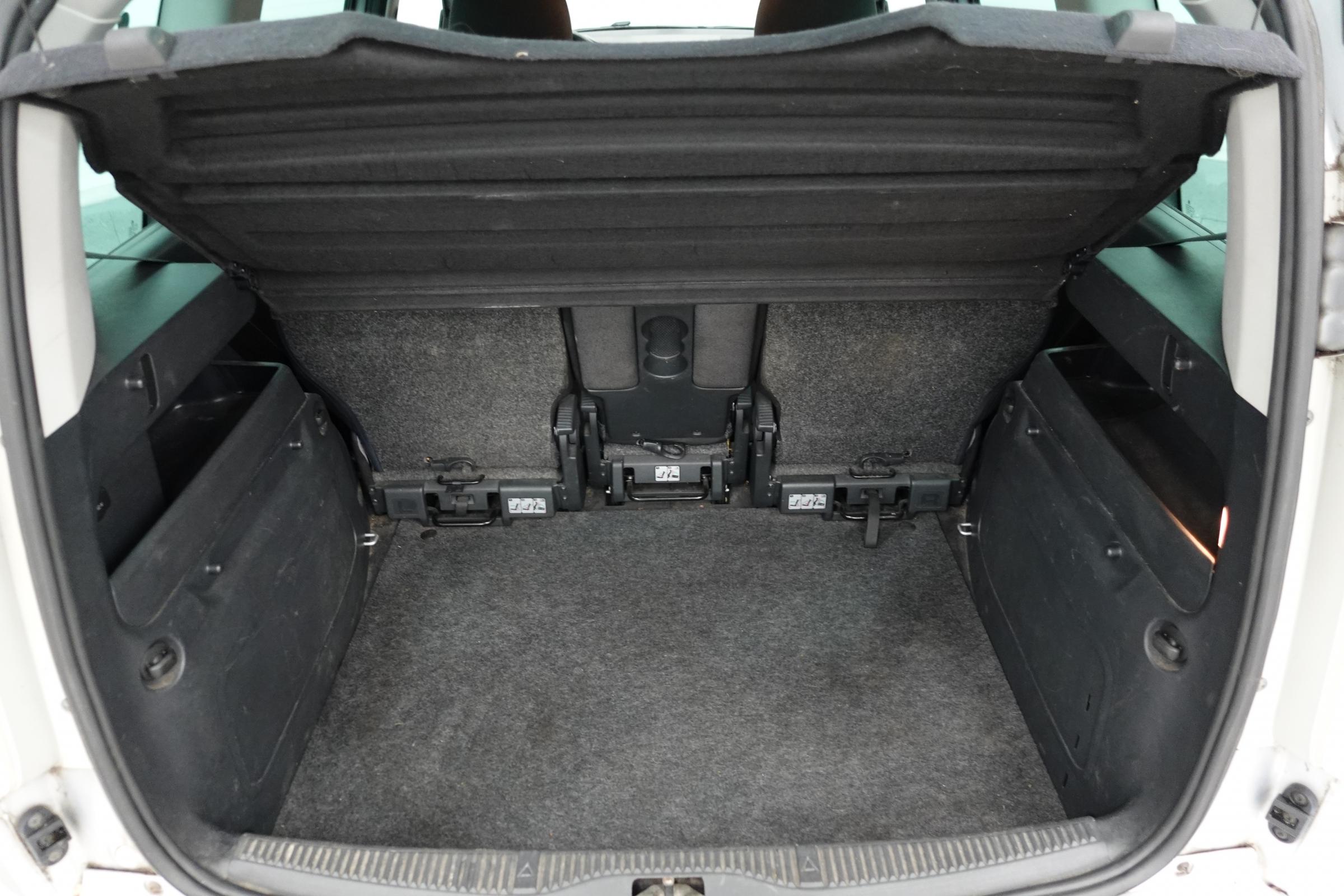 Škoda Roomster, 2012 - pohled č. 7