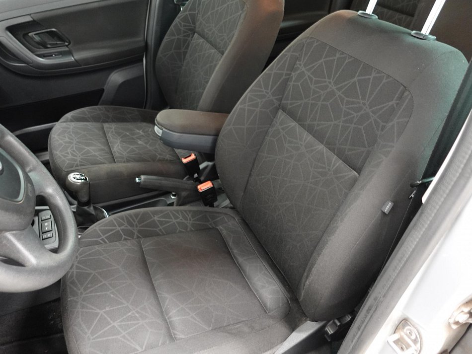 Škoda Roomster 1.6 TDi Family