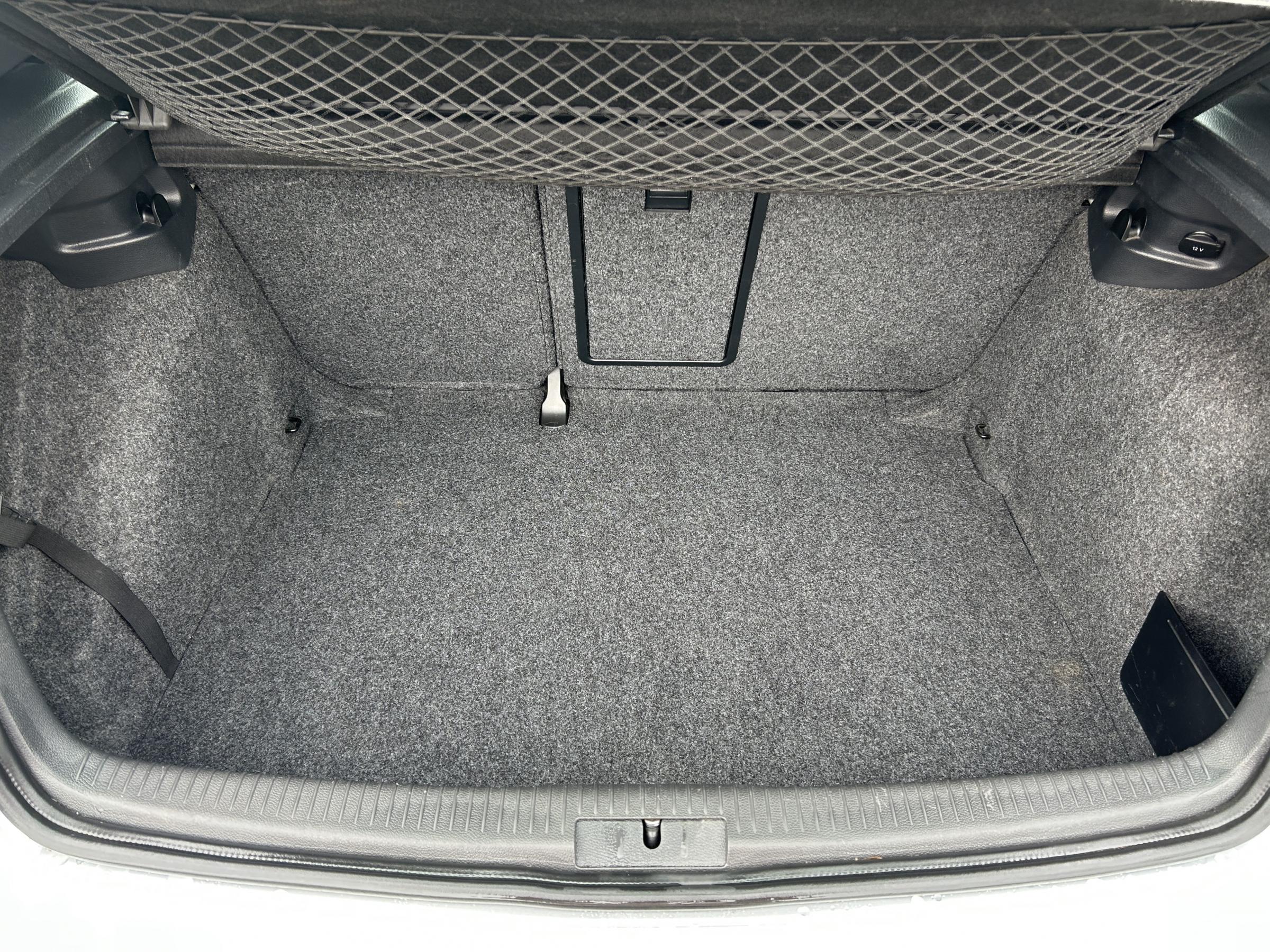 Volkswagen Golf, 2010 - pohled č. 7