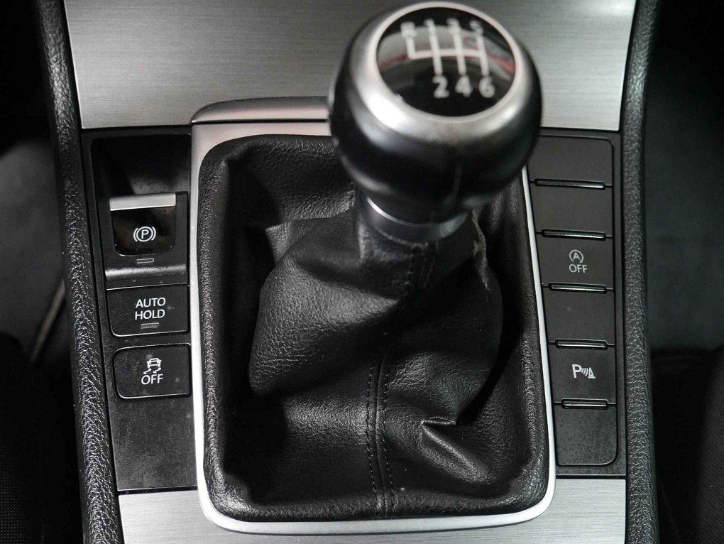 Volkswagen Passat 2.0 TDi 