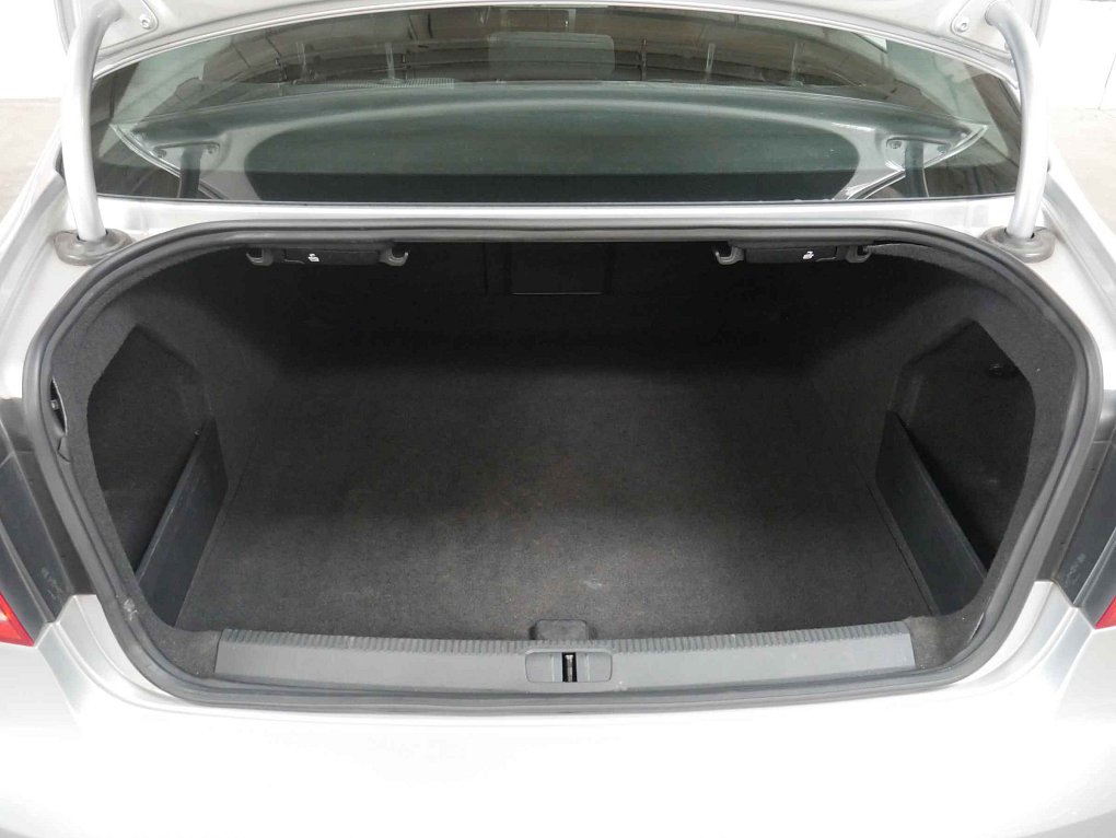 Volkswagen Passat 2.0 TDi 