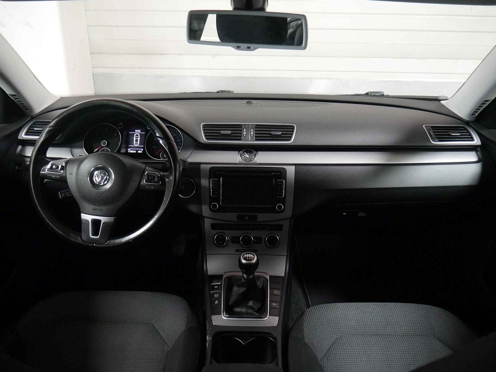 Volkswagen Passat 2.0 TDi 