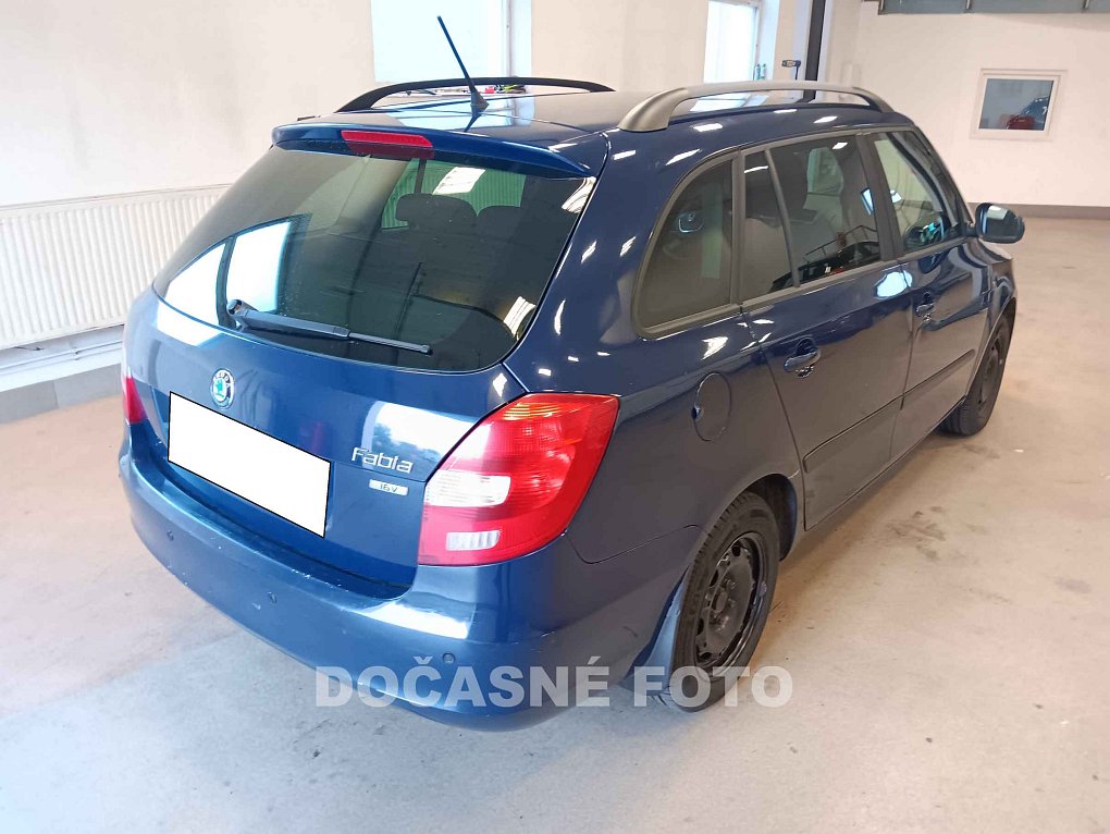 Škoda Fabia II 1.4 16V Ambiente