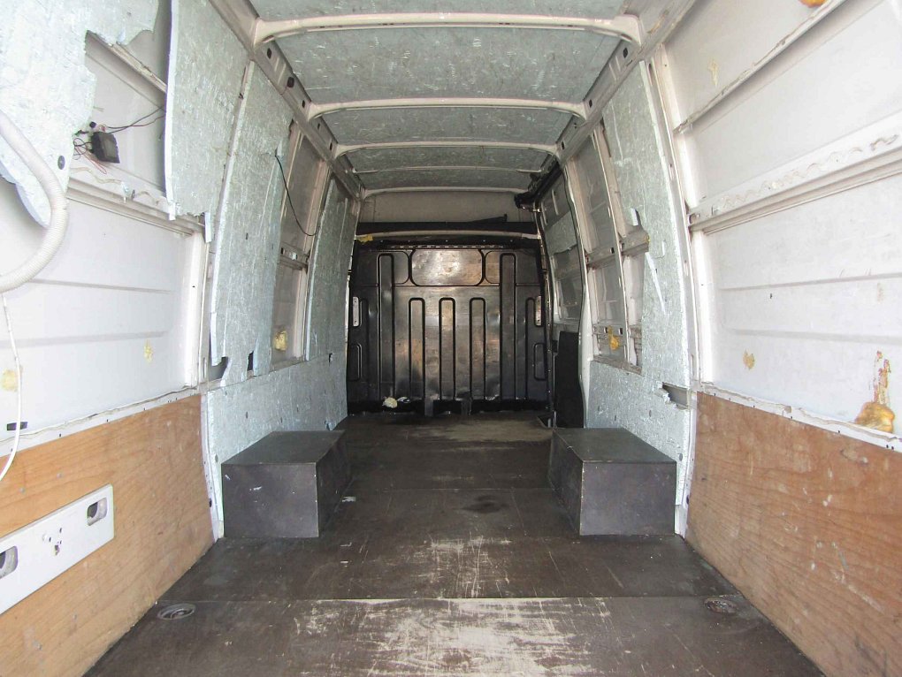 Iveco Daily 3.0D  35C18