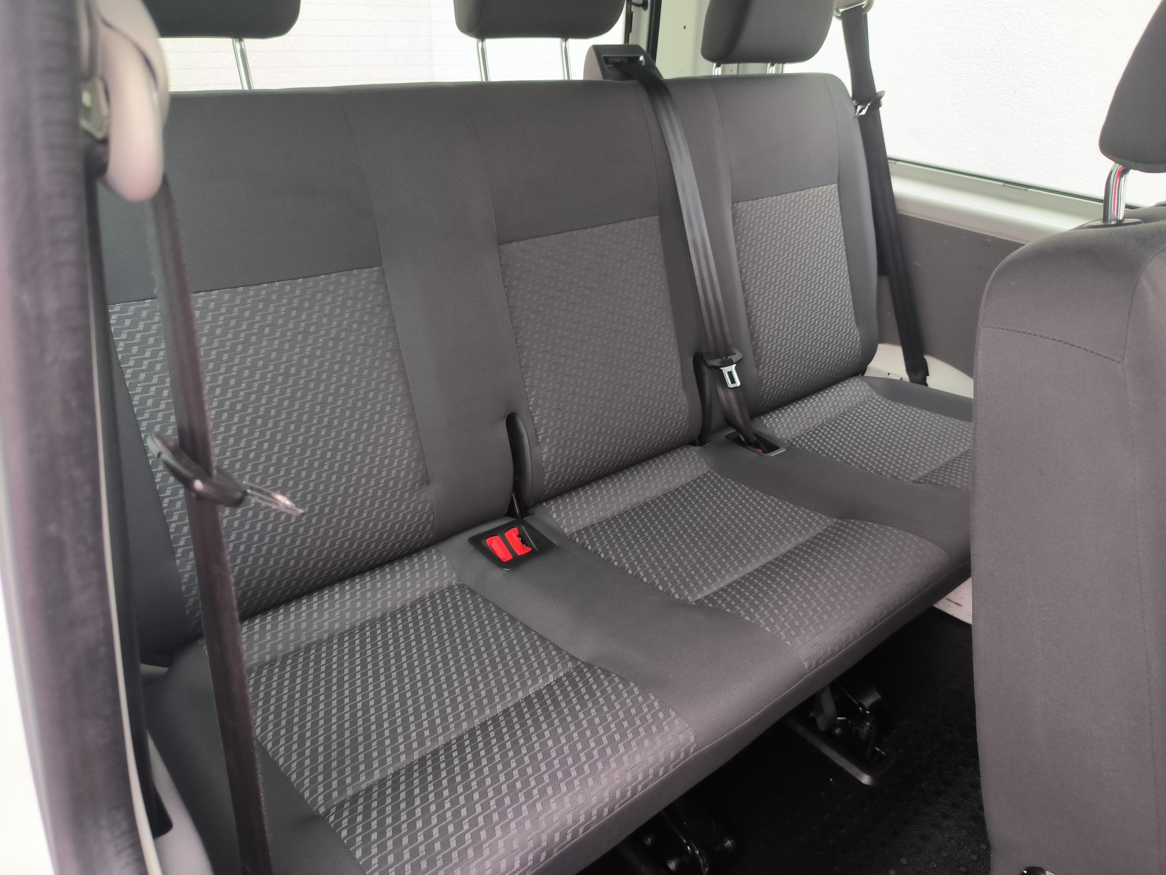 Volkswagen Transporter, 2014 - pohled č. 12