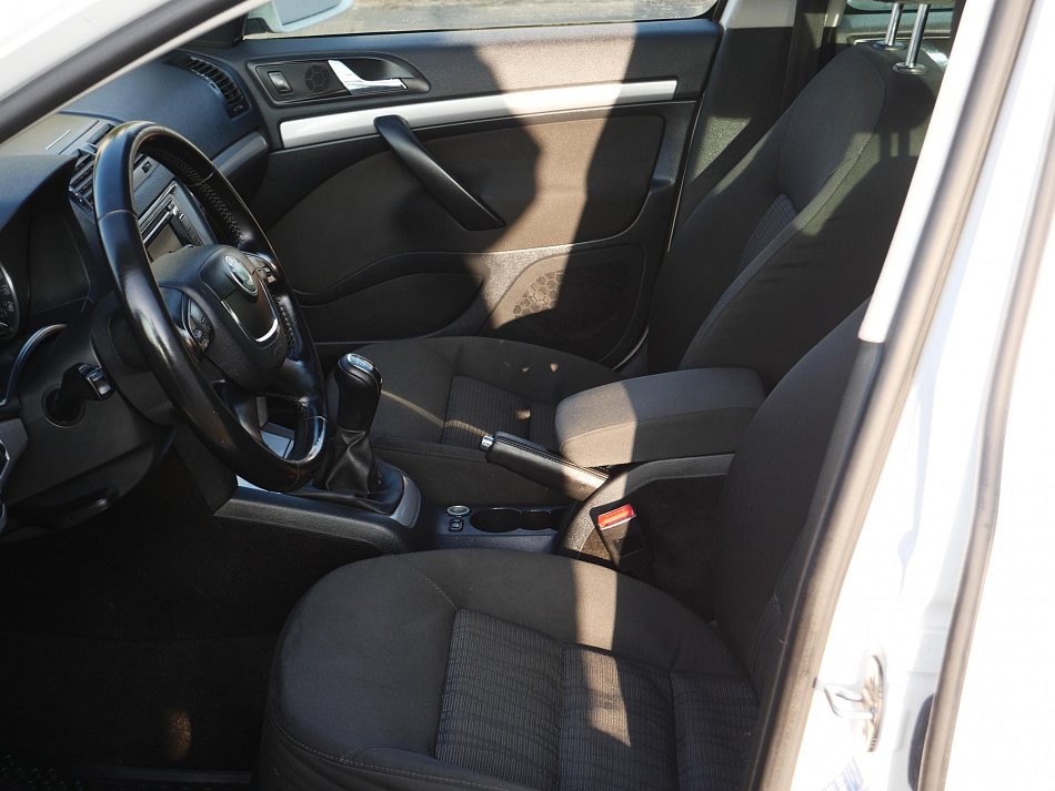 Škoda Octavia II 2.0 TDi 