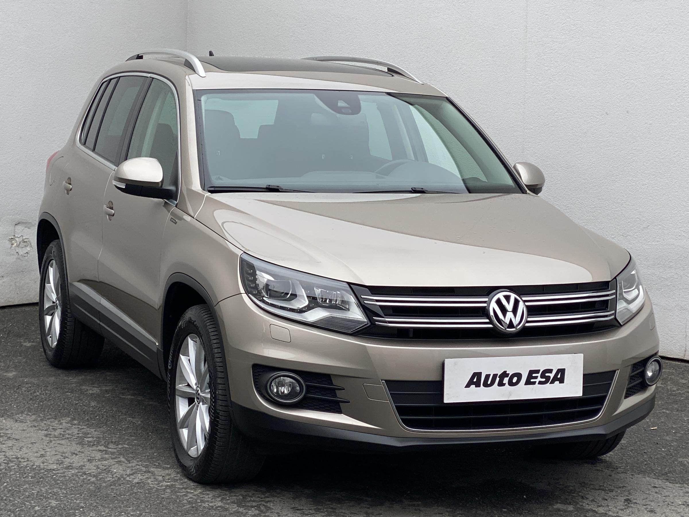 Volkswagen Tiguan, 2015