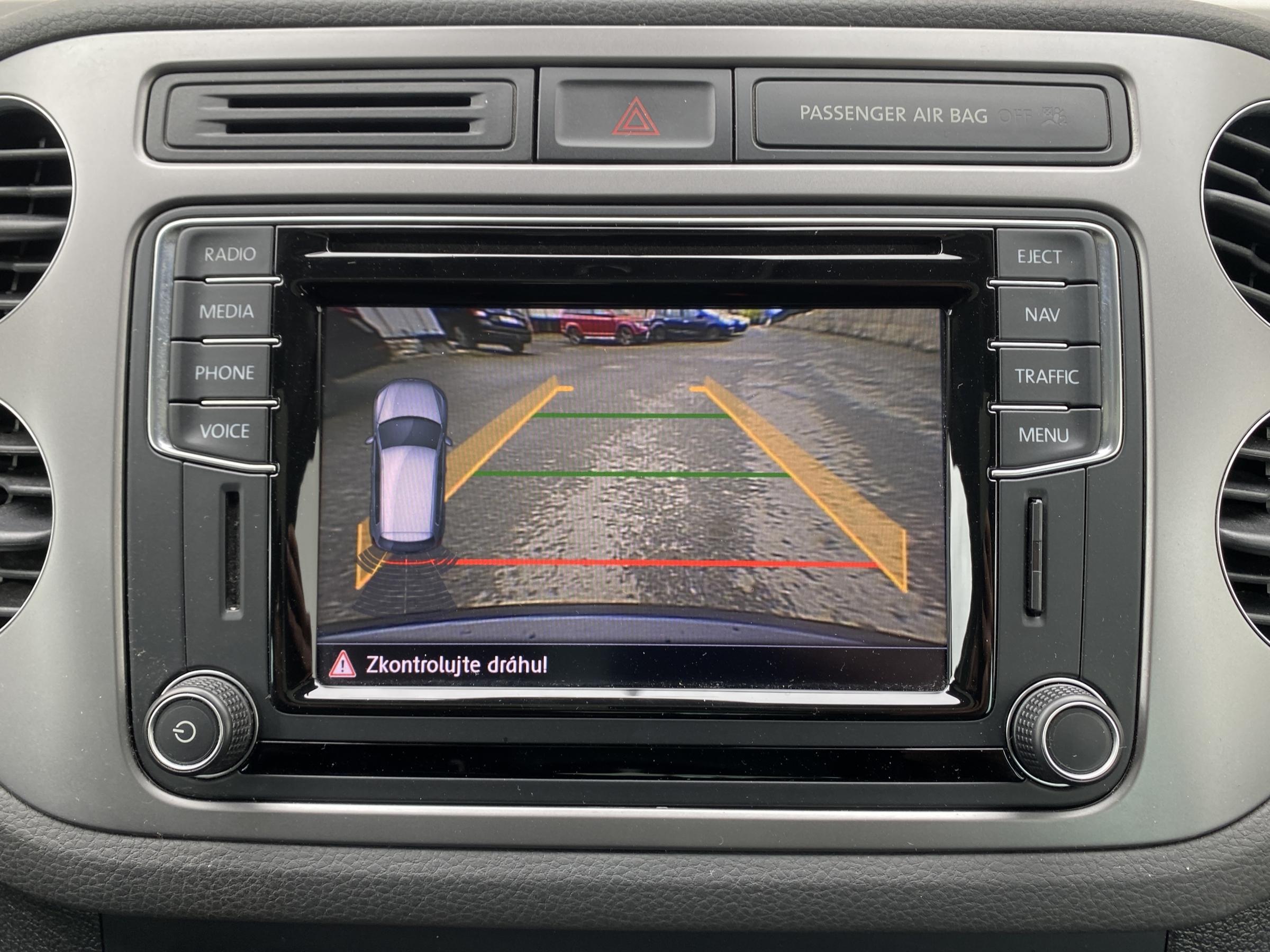 Volkswagen Tiguan, 2015 - pohled č. 18