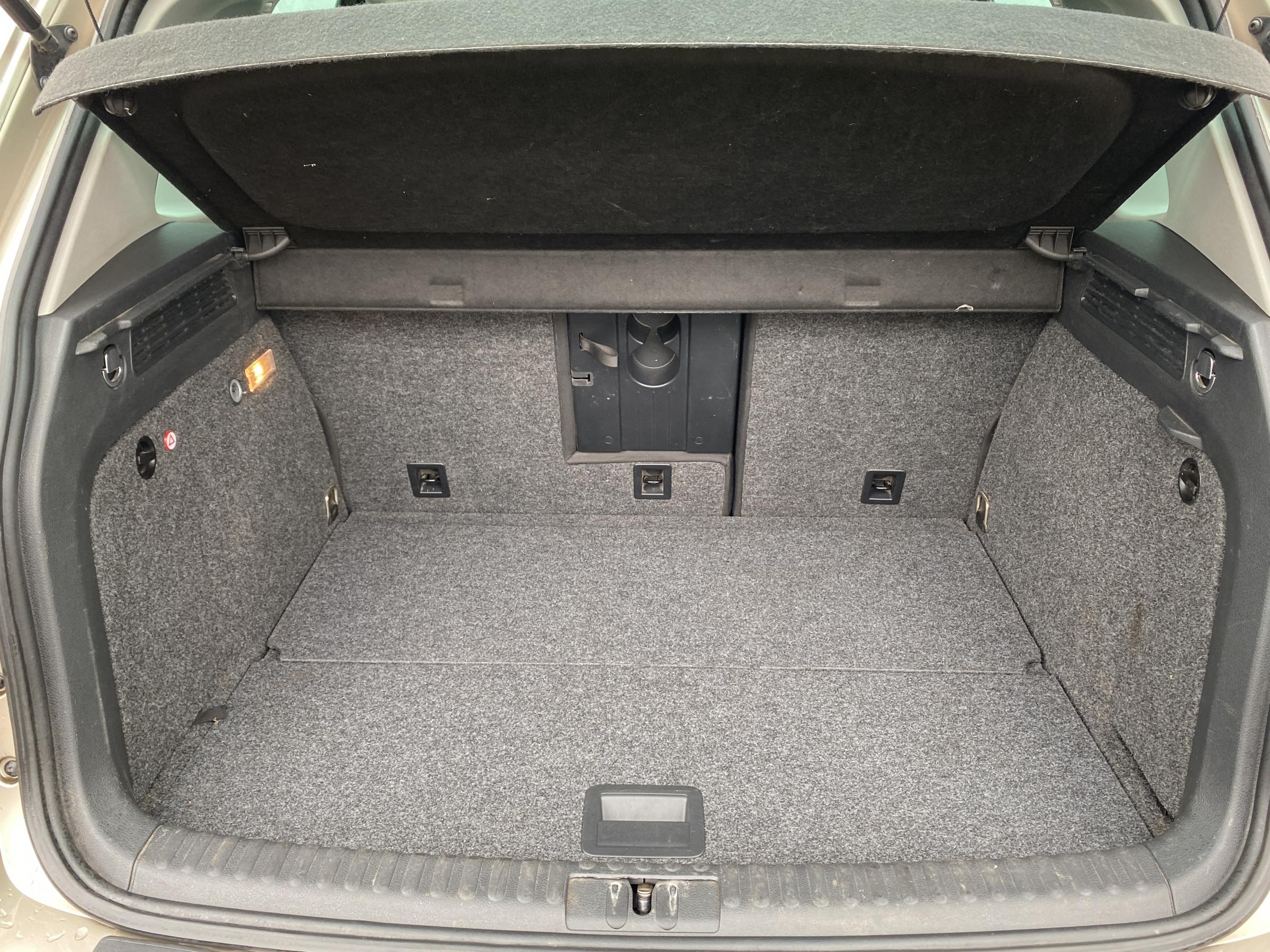 Volkswagen Tiguan, 2015 - pohled č. 7