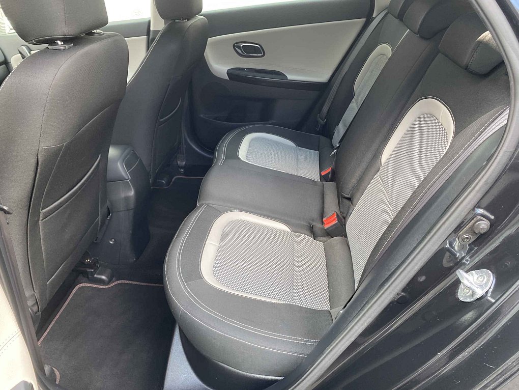Kia Ceed 1.6 GDi Exclusive
