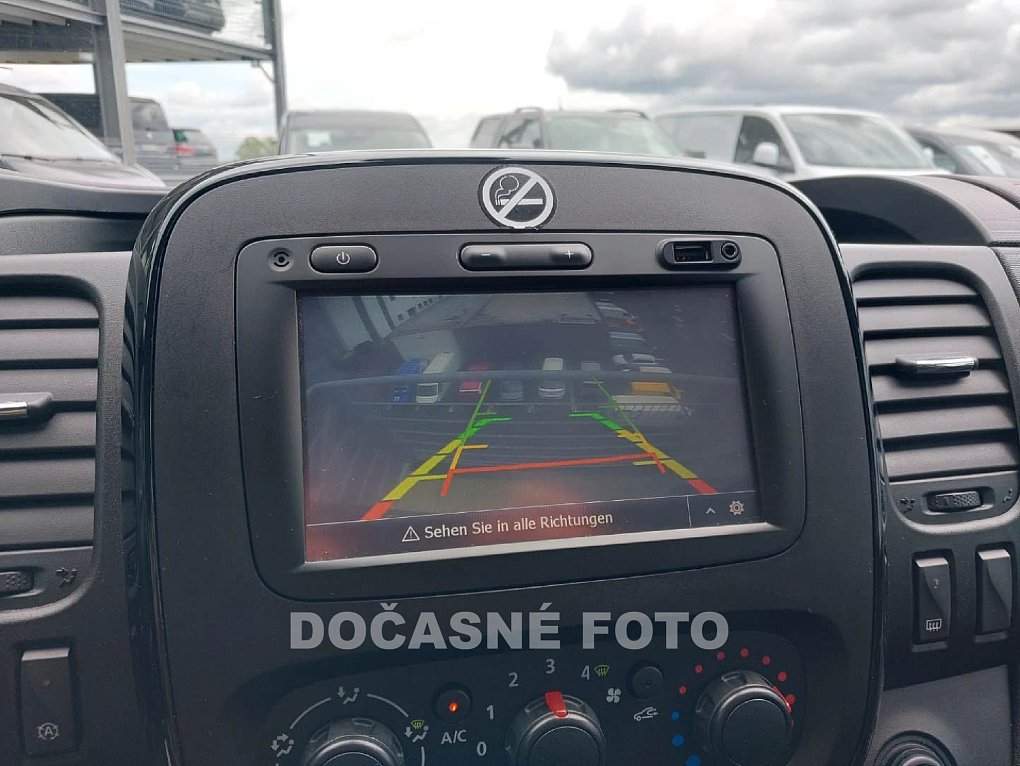 Opel Vivaro 1.6CDTi  9míst