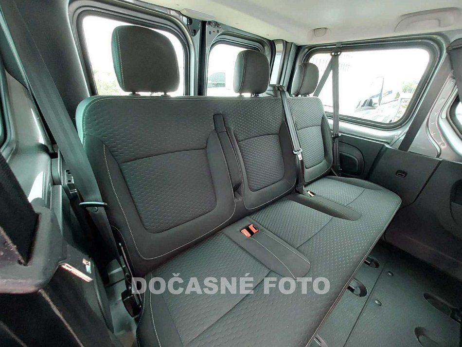Opel Vivaro 1.6CDTi  9míst